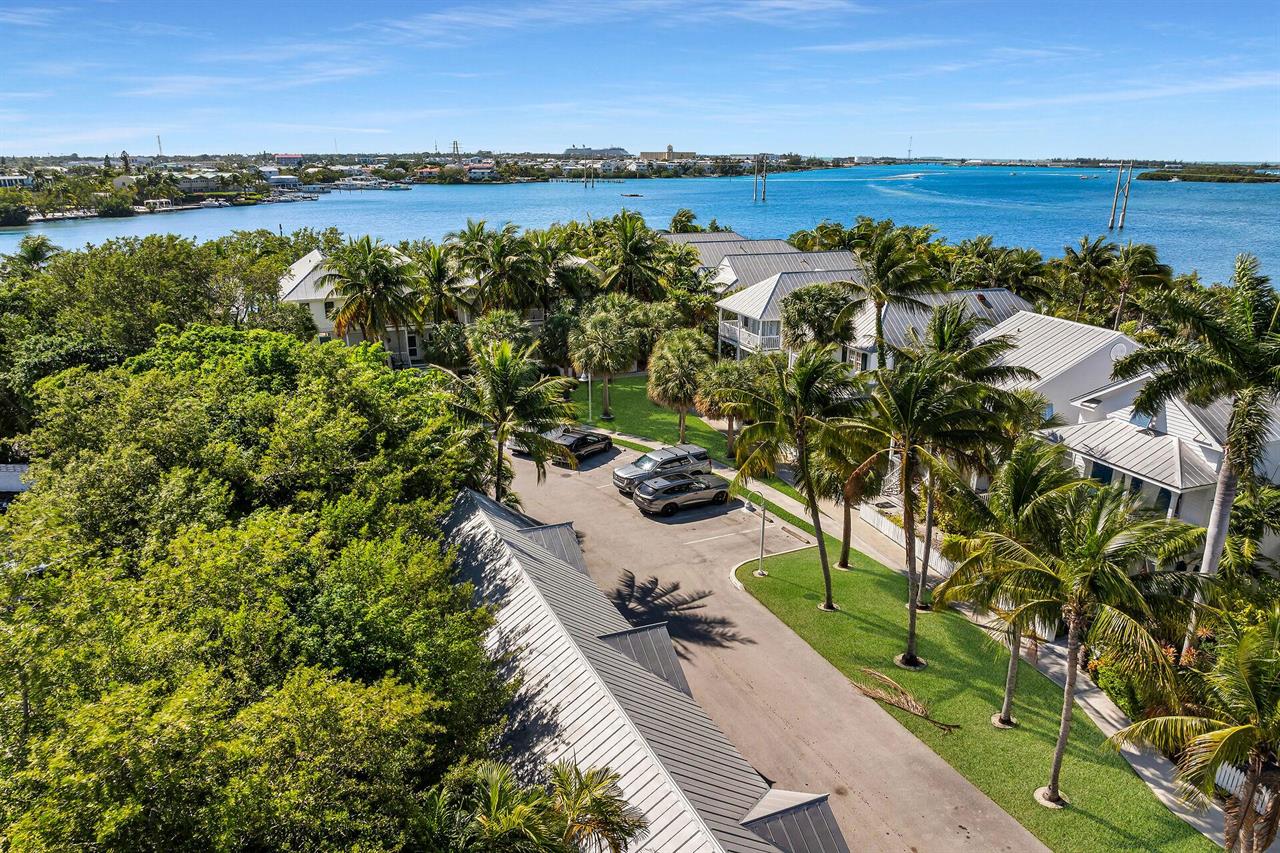 4442 Sunset Cove Aerial B